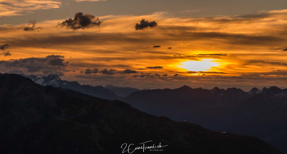 Sonnenaufgang auf dem Aletschgletscher