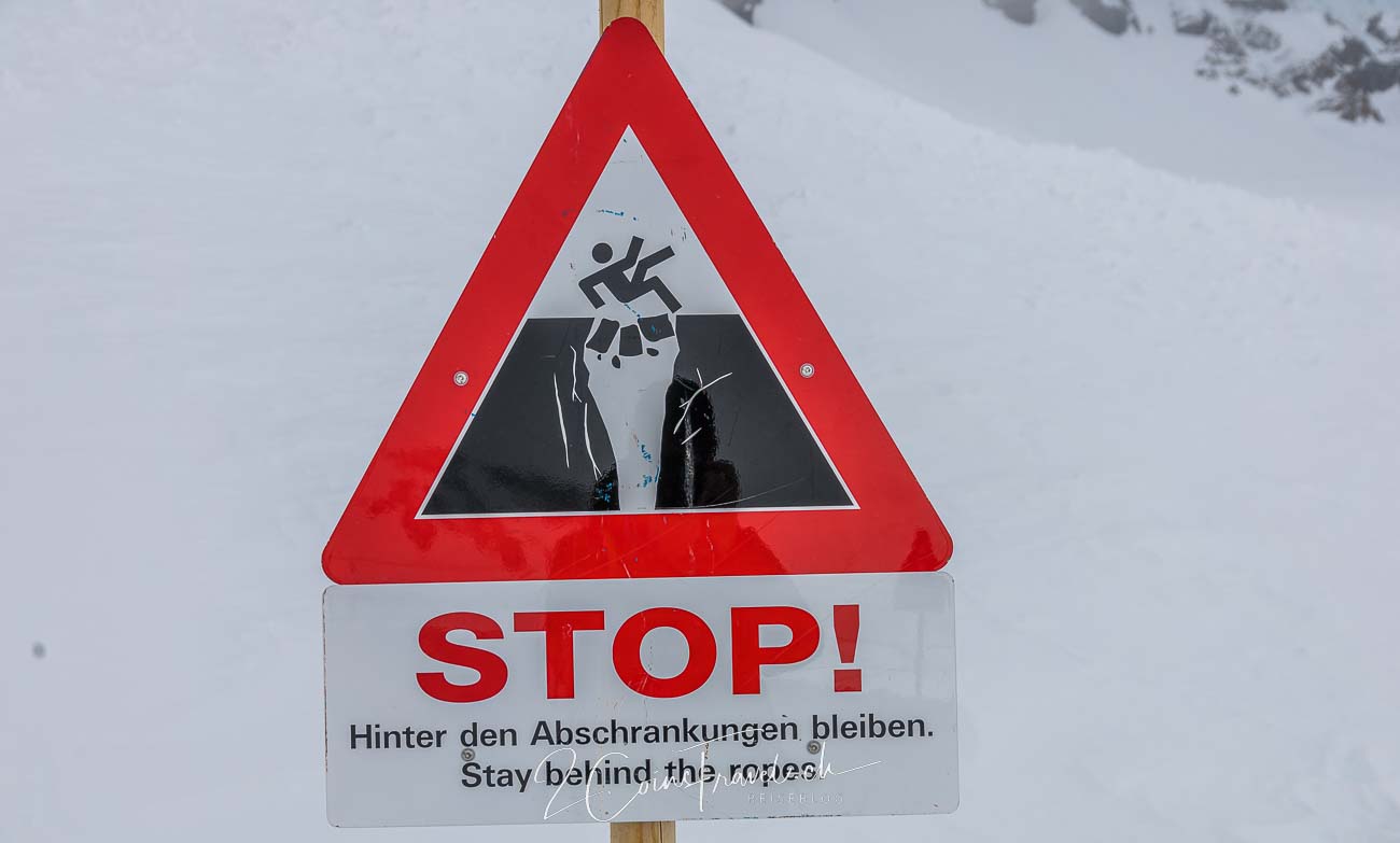 Warnschild Jungfraujoch