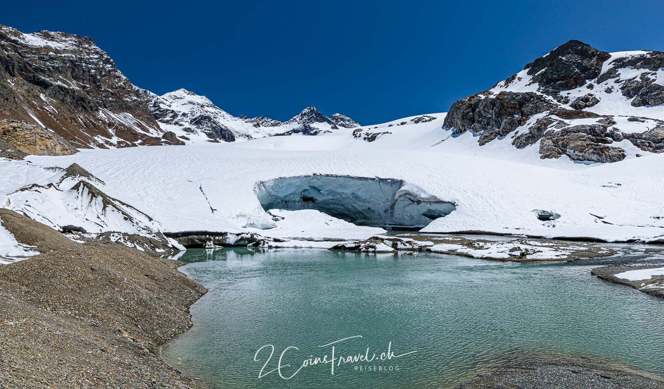 Gletscherhöhle im Silvrettagletscher